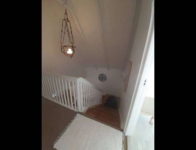 2 BEDROOM HOUSE RENTED IN ESSEXVALE